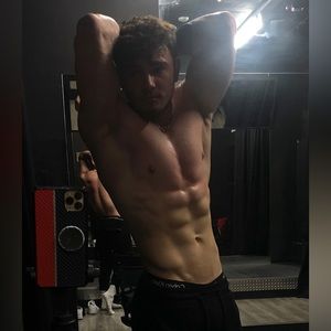 Meet your Posher, Dylan